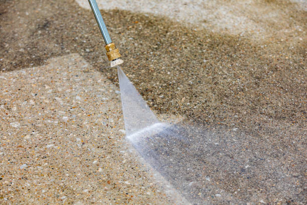 Best Playground Equipment Cleaning  in Rockdale, TX