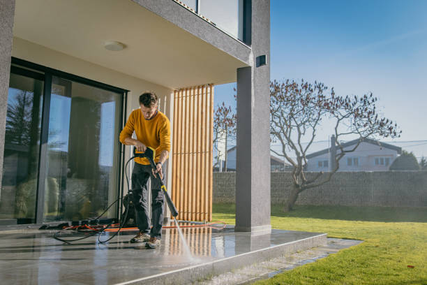 Best Animal Enclosure Cleaning  in Rockdale, TX